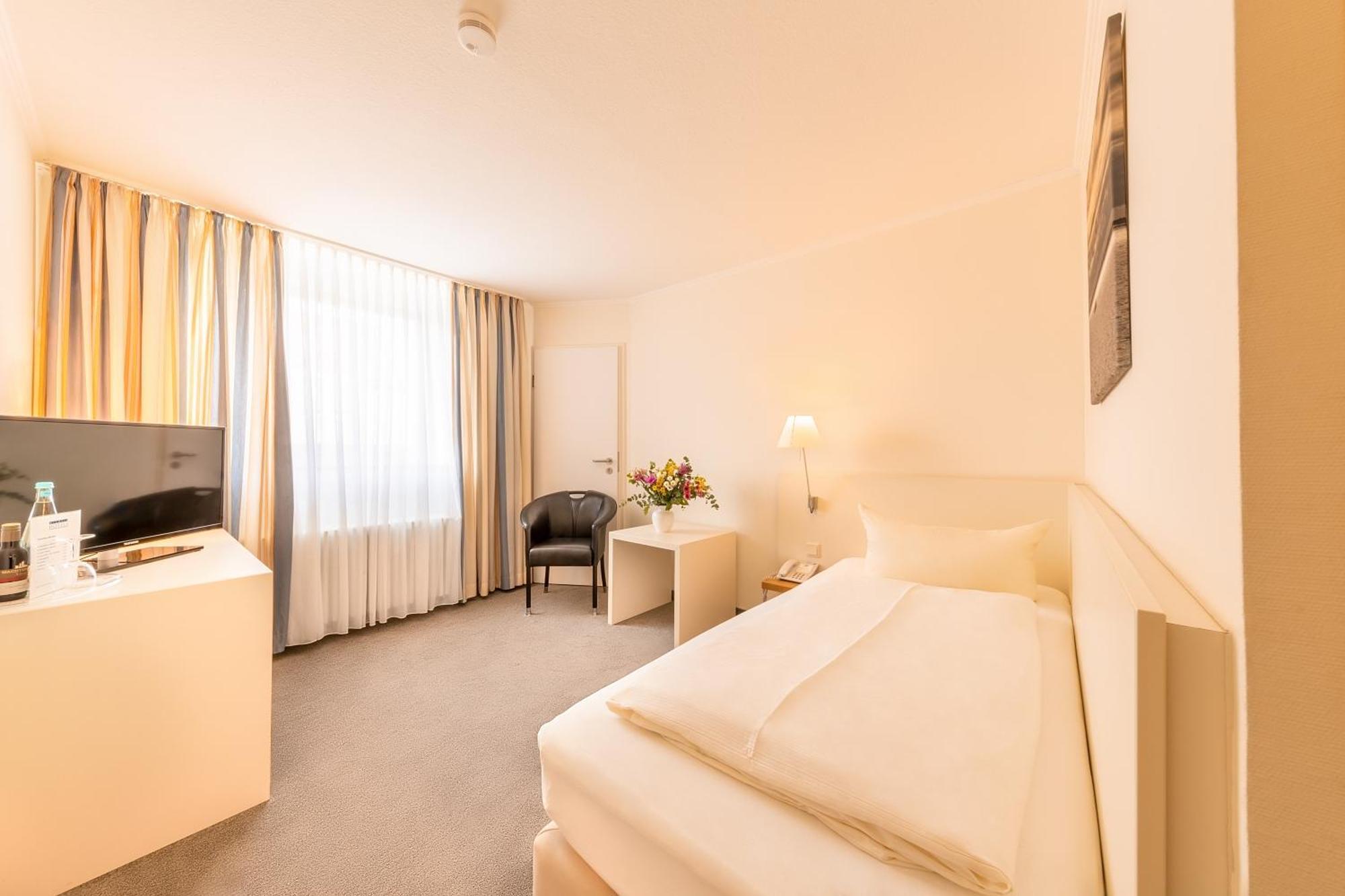 Michels Strandhotel Germania Norderney Exterior foto