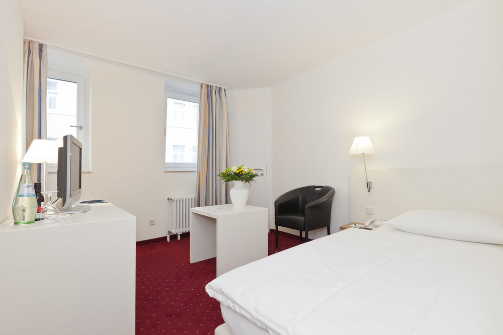 Michels Strandhotel Germania Norderney Exterior foto